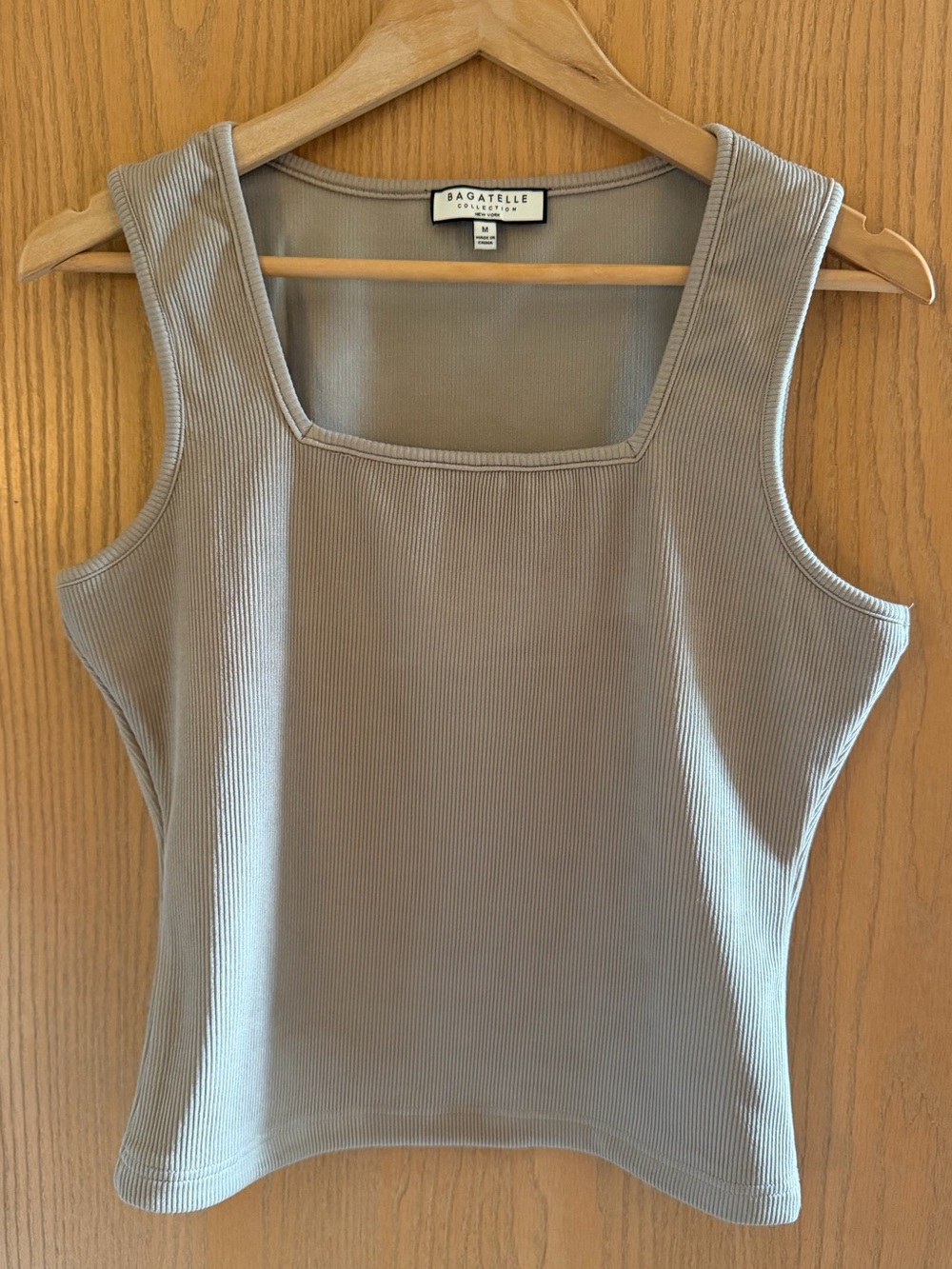 Bagatelle EUC Neutral Taupe Square-Neck Ribbed Tank Top Women’s Size M